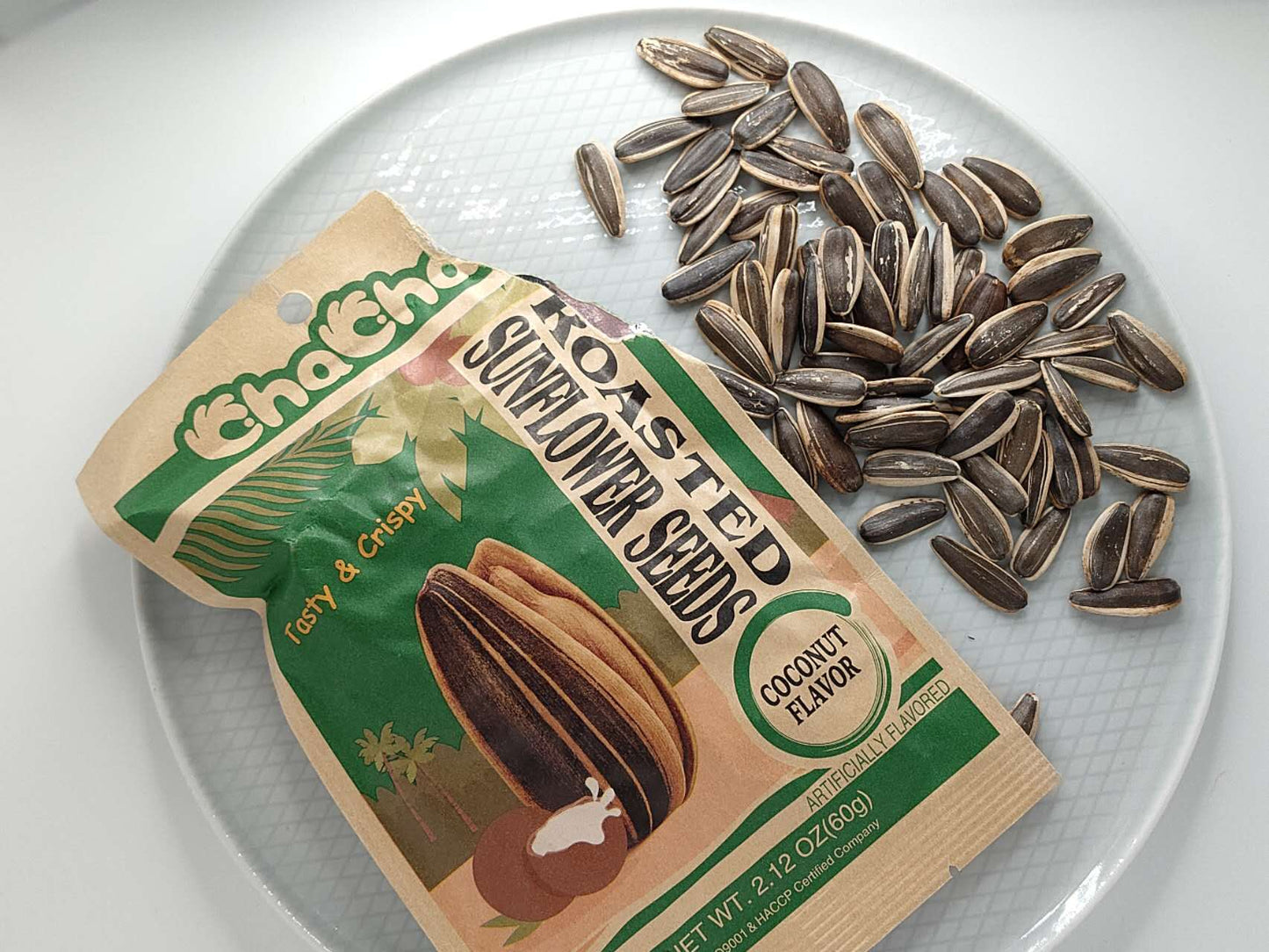 ChaCha® Jumbo Roasted Sunflower Seeds, Coconut flavor 250 g